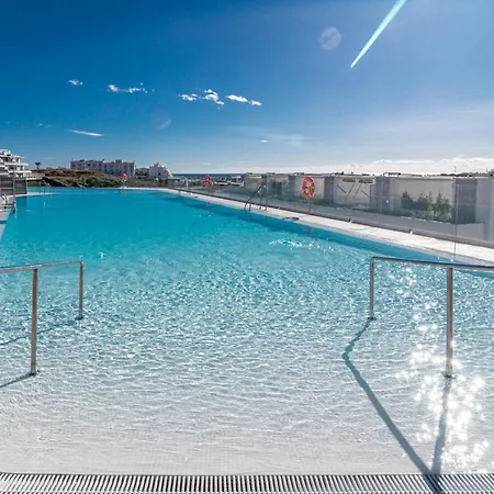 Ov5bb- Modern Family Flat, Lovely Views