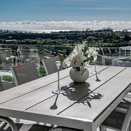Ov5bb- Modern Family Flat, Lovely Views Apartment Estepona